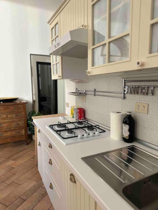 Xenia Apartments - Charming Garden Suite In Porta Venezia Μιλάνο Εξωτερικό φωτογραφία